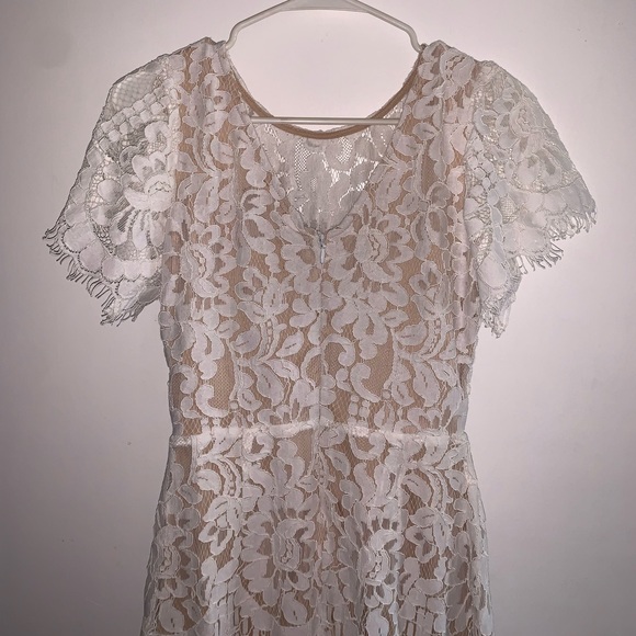 Lulu’s White Lace Dress - Picture 5 of 8